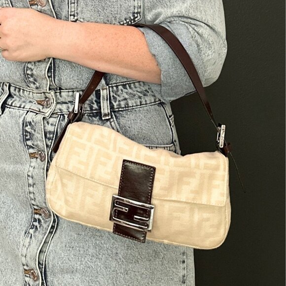 Fendi Vintage Cream Zucca Baguette - Picture 9 of 9